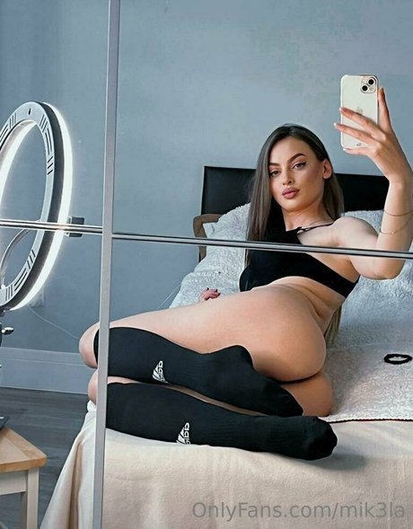 mik3la onlyfans model