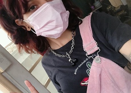 blvckchxrry onlyfans porn leaked