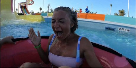 Chelsea Kreiner onlyfans model photo