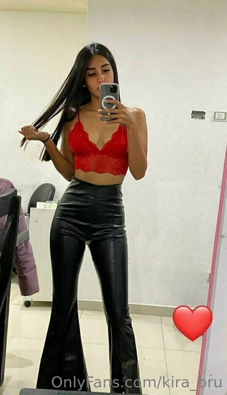 kira brunette1 onlyfans x