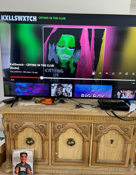 cindymoon7 onlyfans pictures