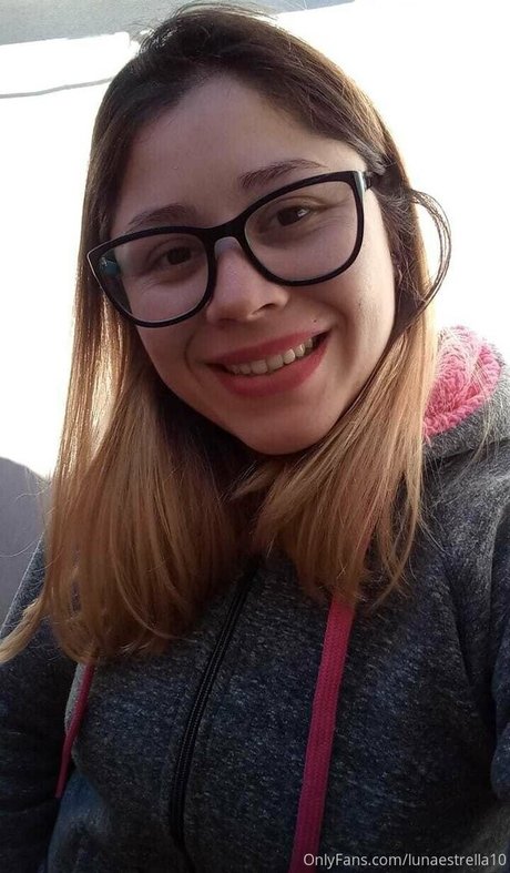 lunaestrella10 onlyfans nude porn