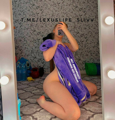 Alesia Samunina onlyfans sex