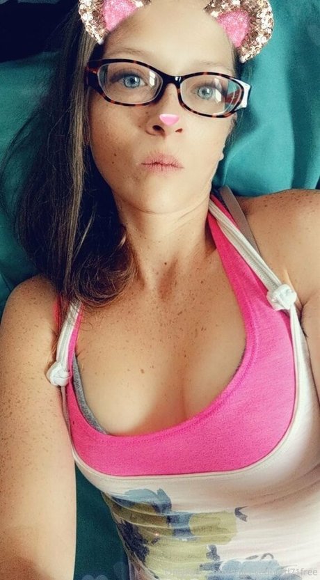 blueeyednerd71free free only fans