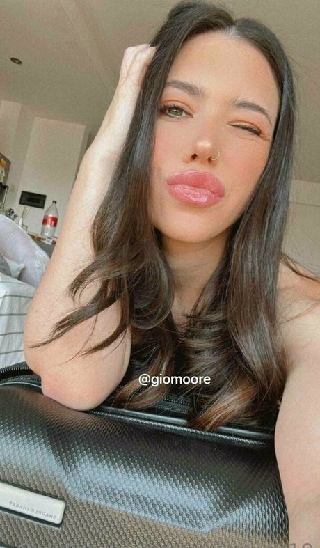 sexyyvalen19 porn onlyfans