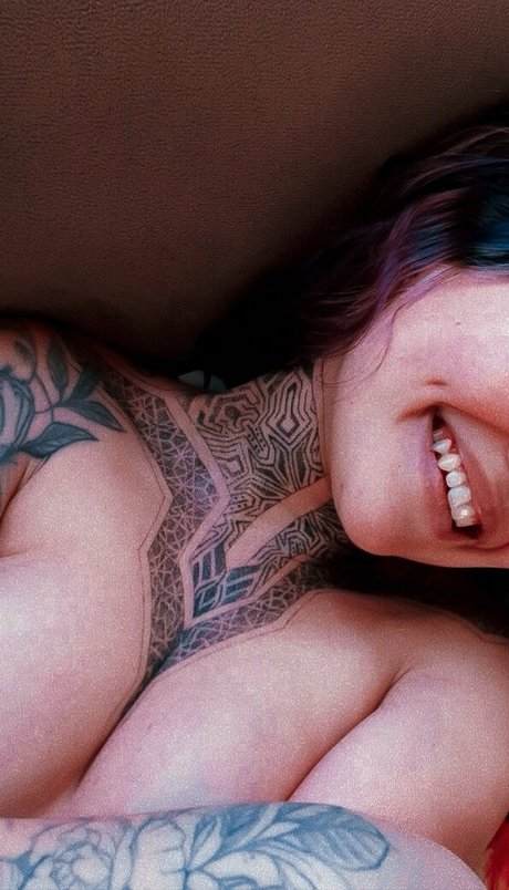 athemonnia onlyfans naked