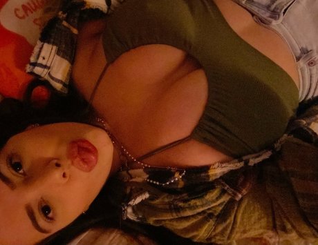 vanessinator leaks only fans