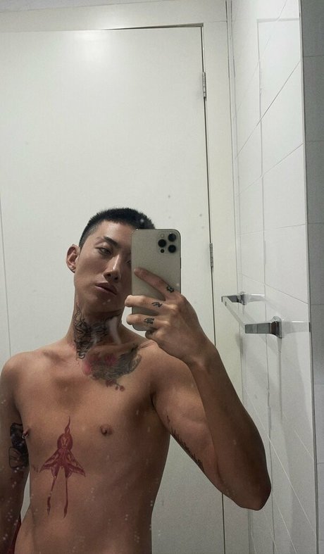 mochimochisosweet onlyfans nude content