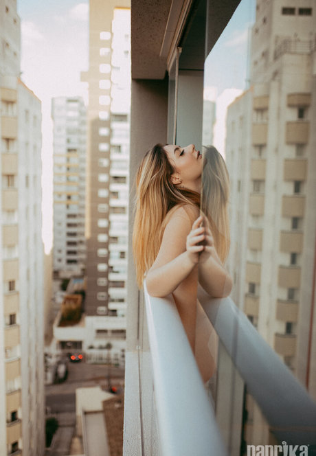 horny onlyfans nudes negative