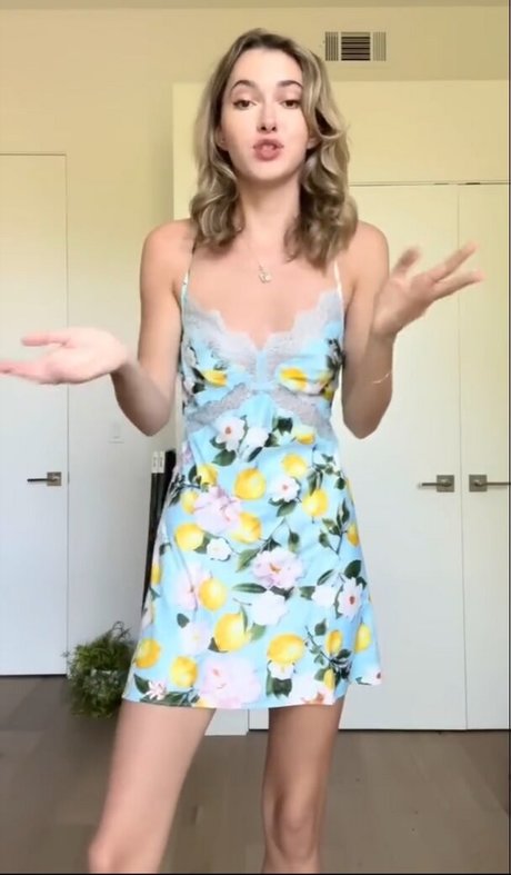 Madeleinecwhite onlyfans leak sex