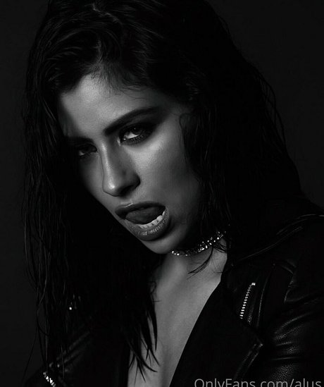 ebony gilf onlyfans best artwork