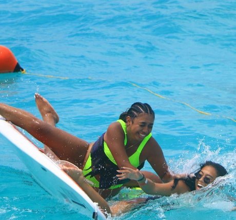 alex papadonker onlyfans model