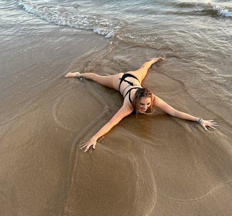 Nicole Arbour only fans