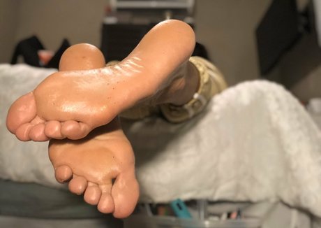 Becky Bandini leaked nudes onlyfans