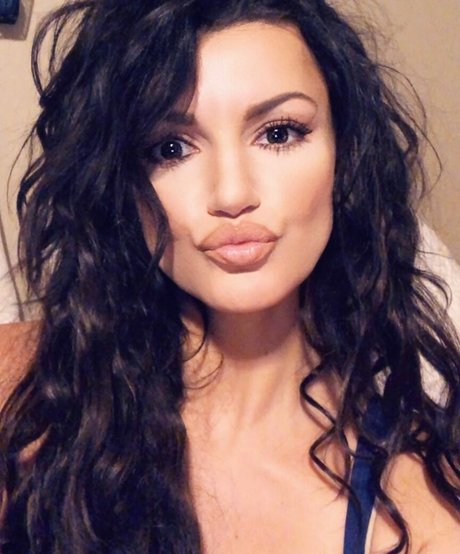 Becky Bandini Profile image