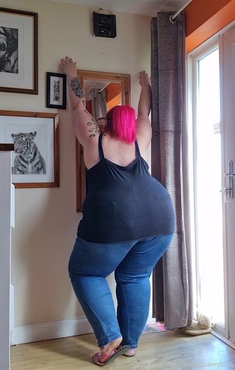 abigailbarrybbw onlyfans topless