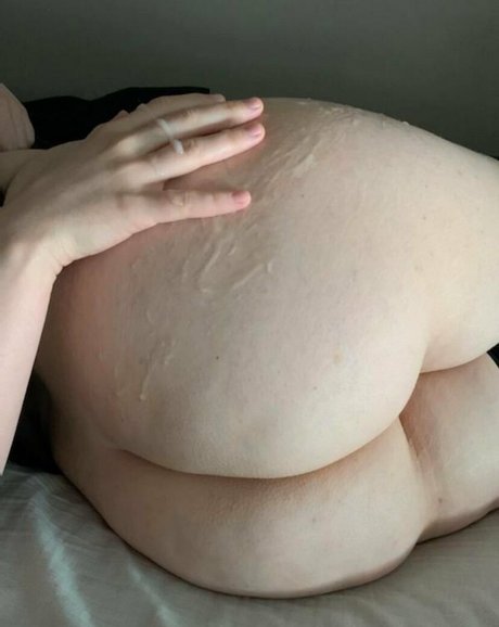 ladyadaline nude onlyfans