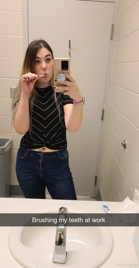 mara elysse only fans sex