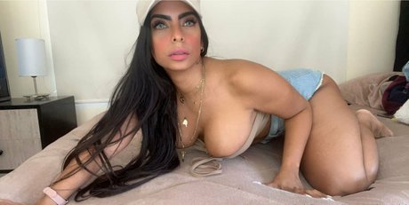 pharmacist onlyfans hot naked plate