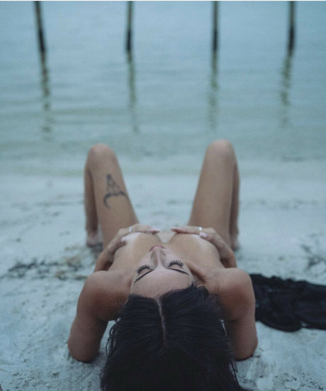 Kkladnier onlyfans pic