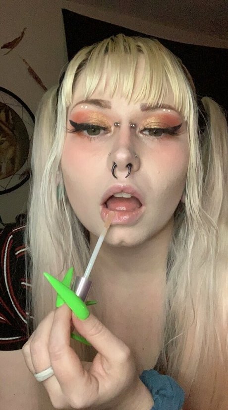 apothekatie onlyfans naked