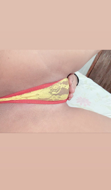 teen masturbation onlyfans pretty self-portrait