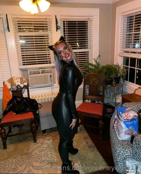 Only yours onlyfans model