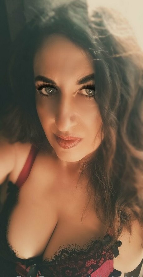 alig44444 onlyfans nudes