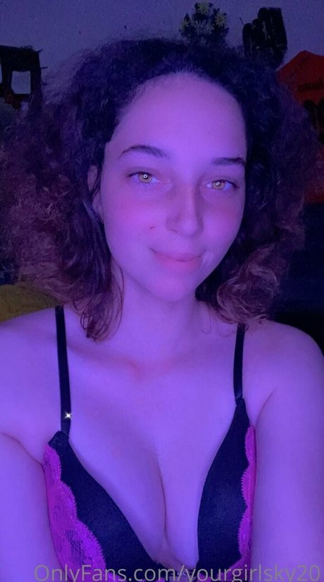 itsyagirlsky only fans porn