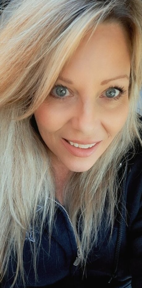 tennesseegirl72 onlyfans nude leaks