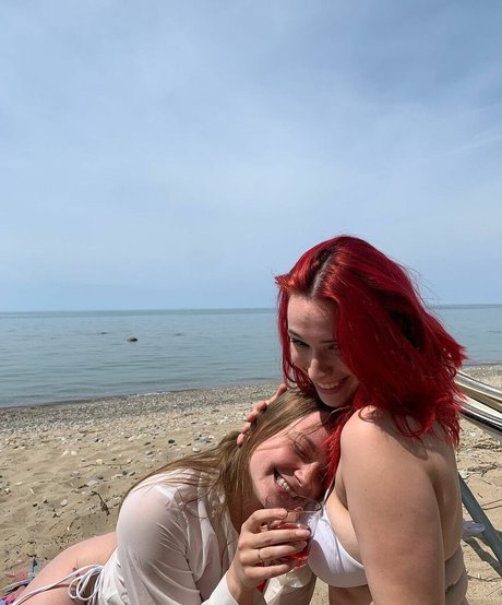 muscle milf onlyfans hot naked shots