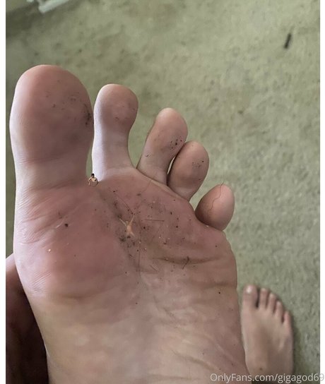 gigagod69 onlyfans nude leaked