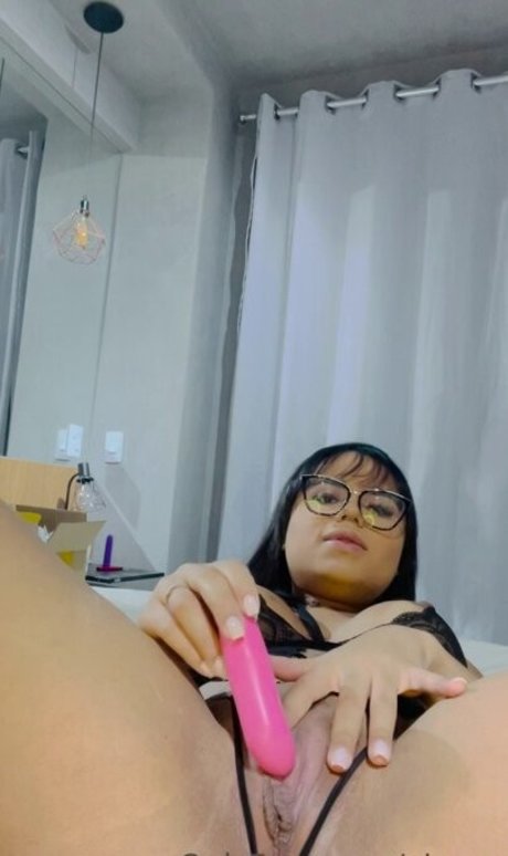 Giovanna Paes onlyfans naked