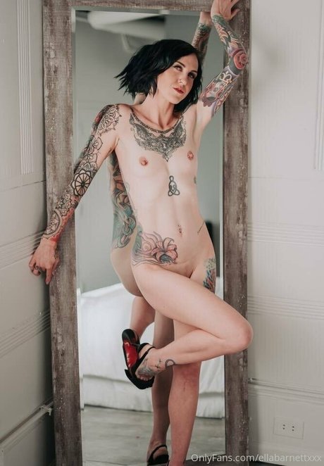 ladyboy asian onlyfans sex illustration