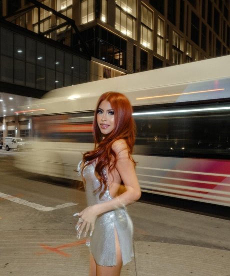 Desiree Montoya onlyfans model