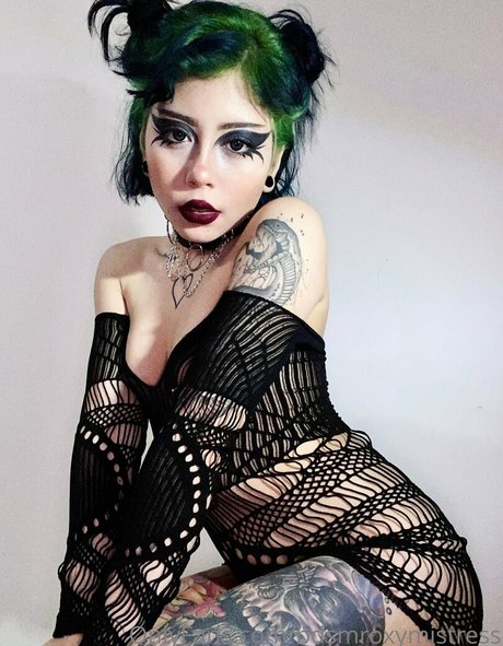 mistressroxybdsm onlyfans page