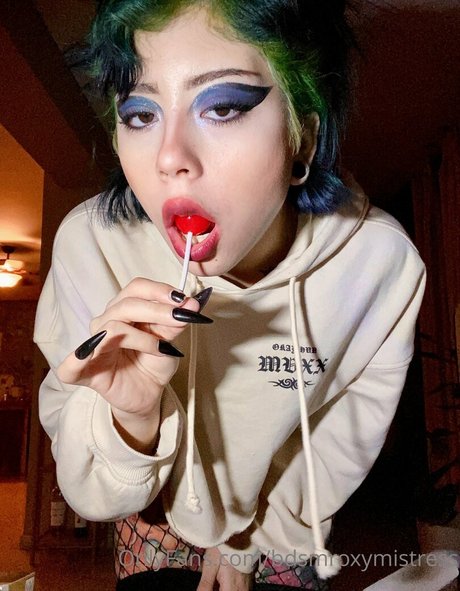 mistressroxybdsm onlyfans post