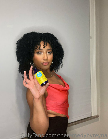 theremedybyreyna onlyfans nude porn