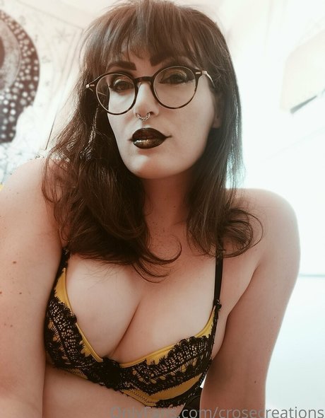 busty onlyfans sexy nude self-portrait