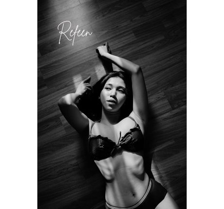 leather leggings onlyfans hot naked glimpse