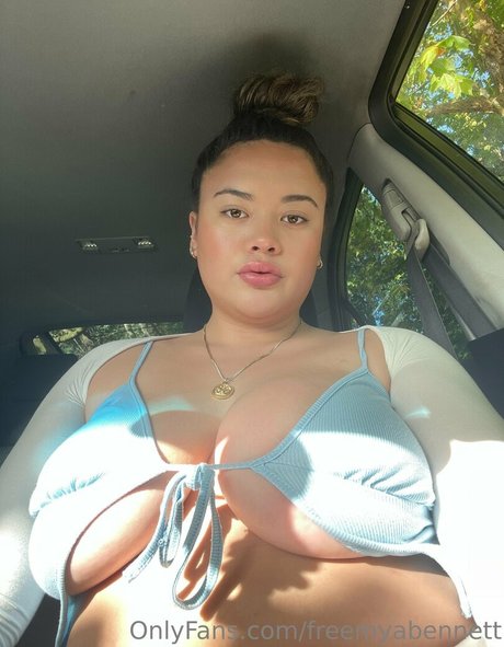 freemyabennett onlyfans nude photos
