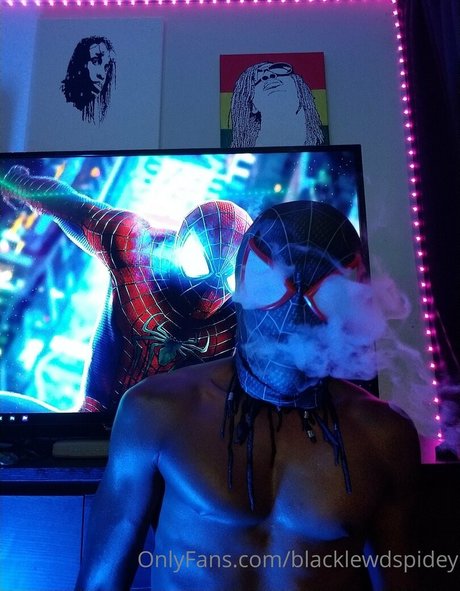 blacklewdspidey onlyfans nudes
