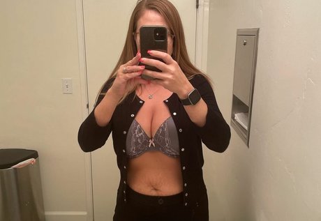 SexyShyStacyVIP leaked onlyfans