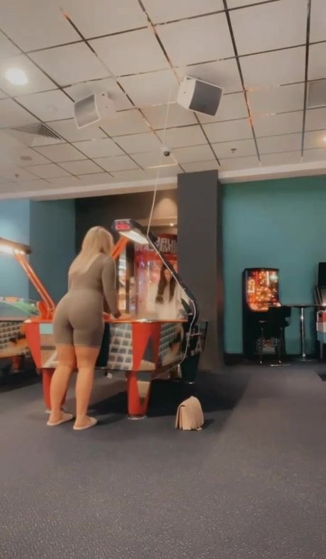 Caitlin Appleyard new onlyfans leak