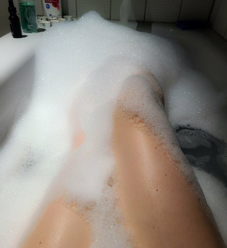 aprilrosefree onlyfans for free