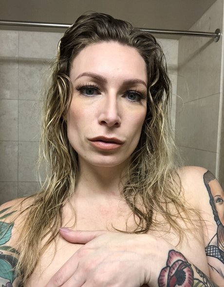 ava austen nude onlyfans