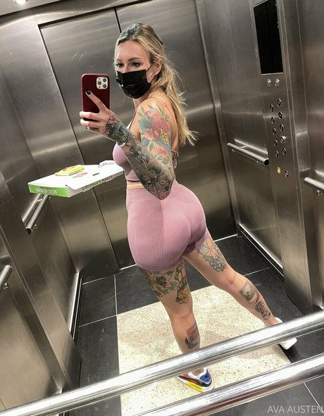 ava austen only fans pic