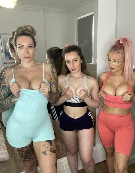 ava austen onlyfans nudes porn