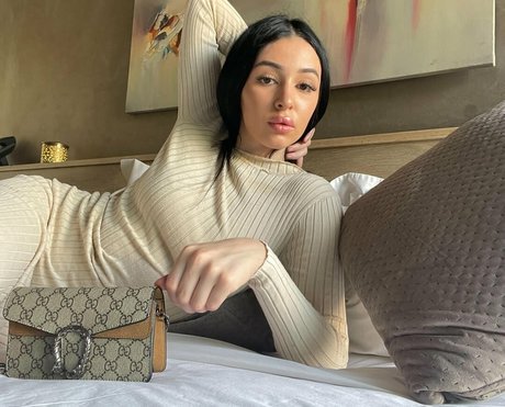 nidakhan onlyfans joi