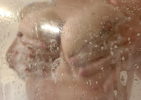 19 years old onlyfans hot nude picture